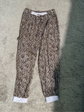 Valija Gitana Collection Brown & White Patterned Jogger Pants